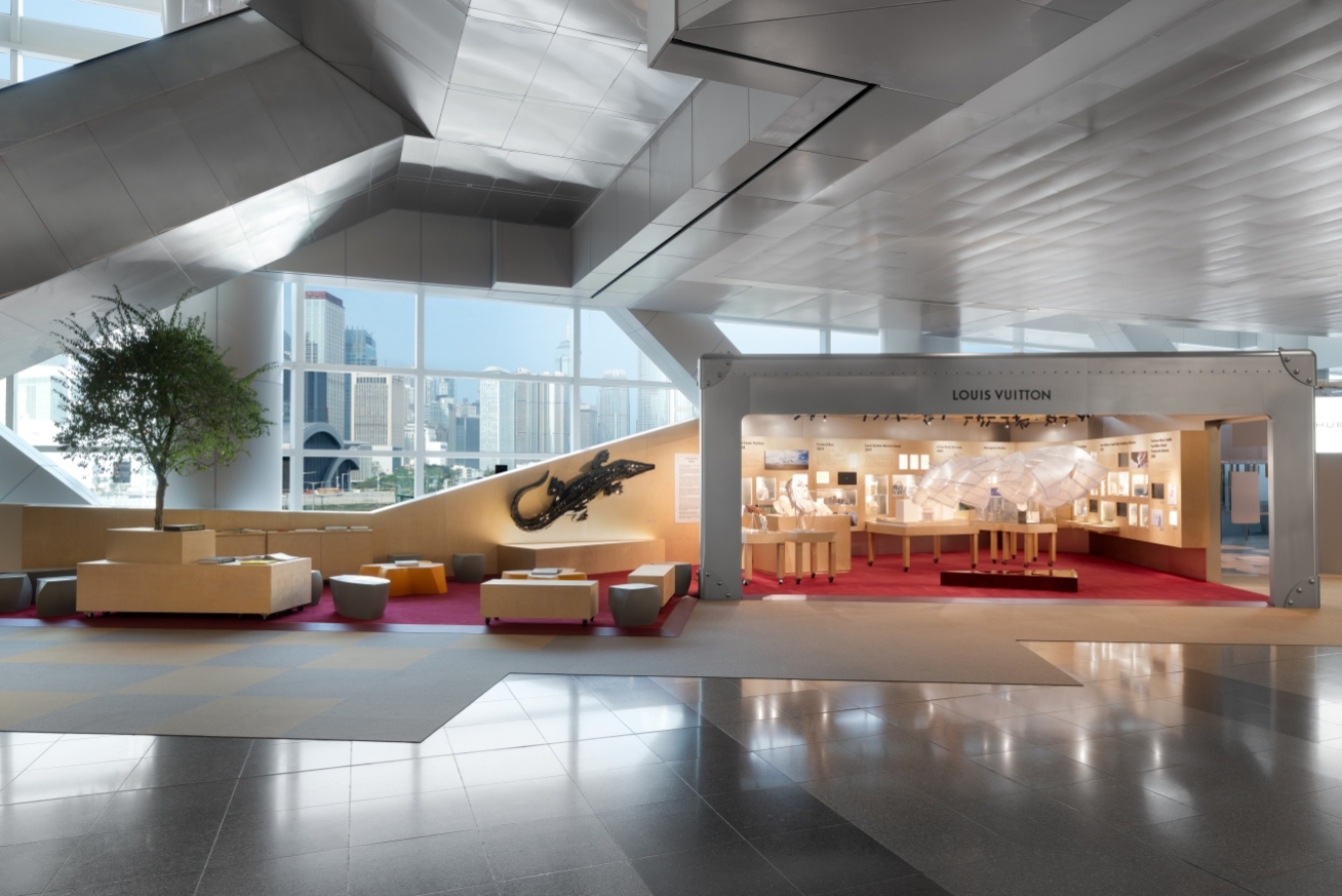 루이비통, 20여년간 프랭크 게리와 함께한 여러 작품... 홍콩서 선봬  1869-Image